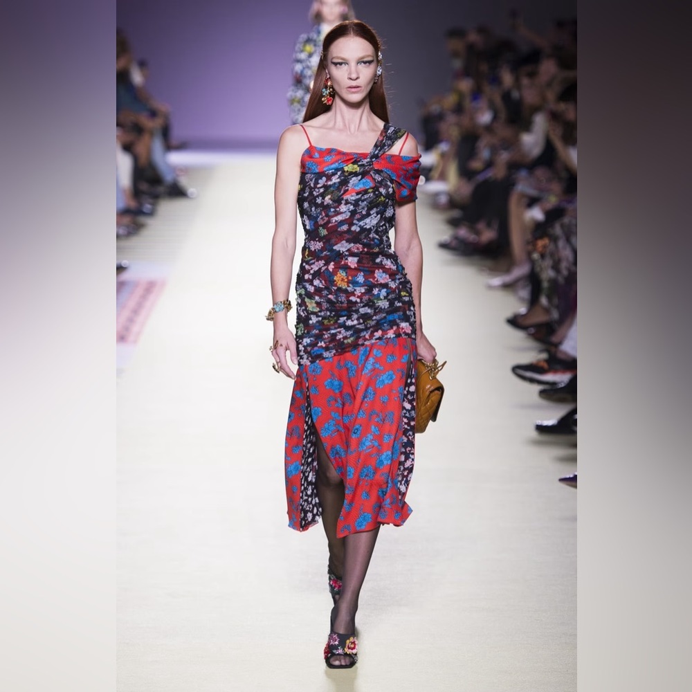 *sold* Versace Runway Dress Spring Summer 2019